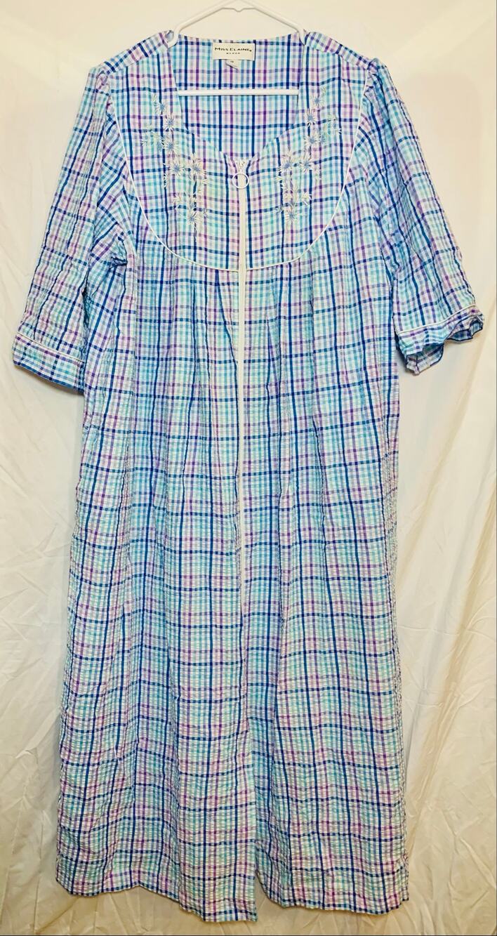 Miss Elaine Zip Up Robe